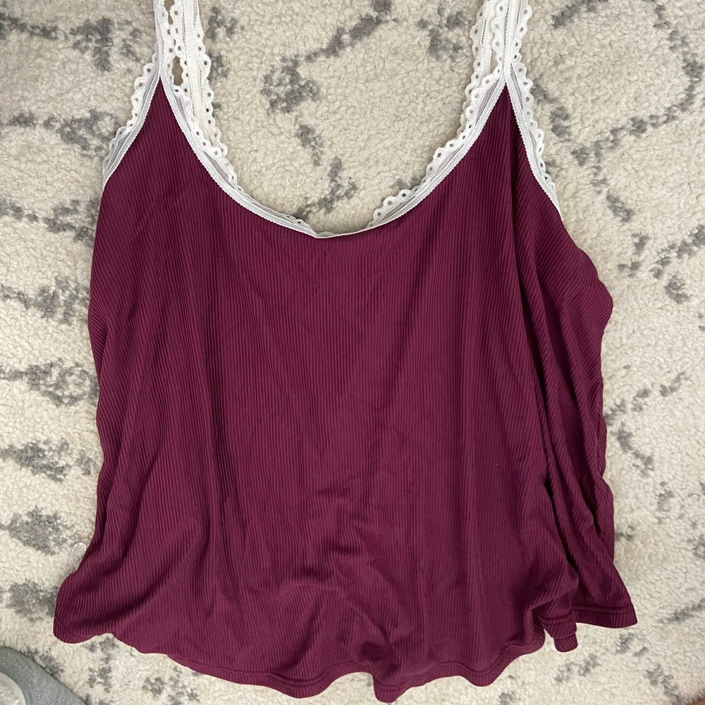 Maroon ribbed tank top